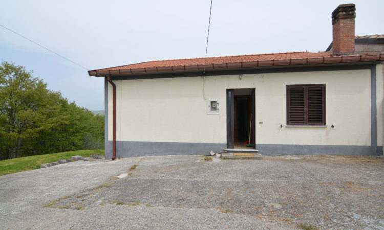 Casa con terreno a Rocca San Felice 2431 - Tutte le immagini