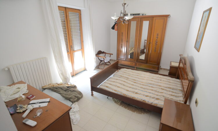 Casa indipendente con terreno a Sant&rsquo;Angelo dei Lombardi 2644 - Tutte le immagini