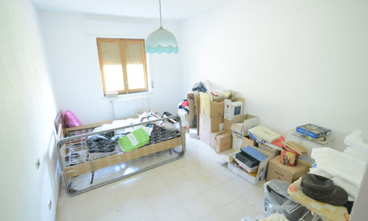 Casa indipendente con terreno a Sant&rsquo;Angelo dei Lombardi 2644 - Tutte le immagini